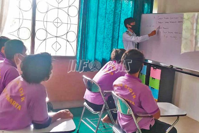Petugas LPKA Jakarta Hadirkan Solusi Kegiatan Belajar Mengajar dan Ujian PTS