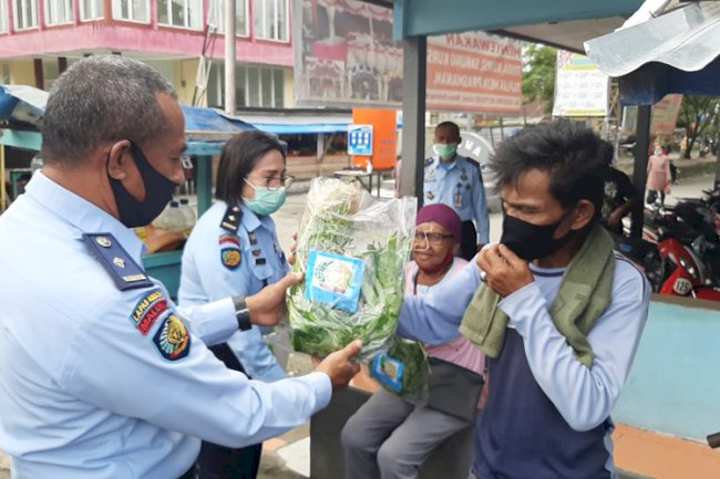 Berbagi Sayuran, Lapas Ambon Tunjukkan Kepedulian Sosial