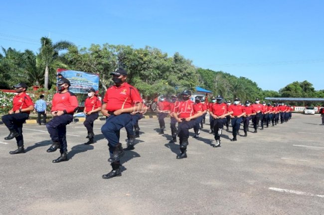 Petugas LPN Karang Intan Berlatih Pengendalian Huru-Hara
