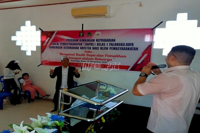 Kumpulkan Klien Nasrani, Bapas Palangka Raya Gelar Bimbingan Kerohanian