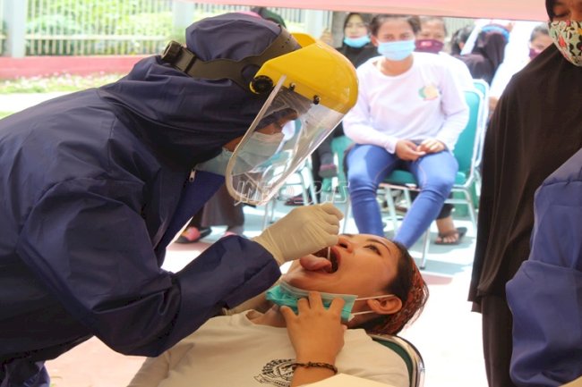 Seluruh Petugas & WBP Lapas Kelas IIA Tangerang Jalani Swab Test PCR