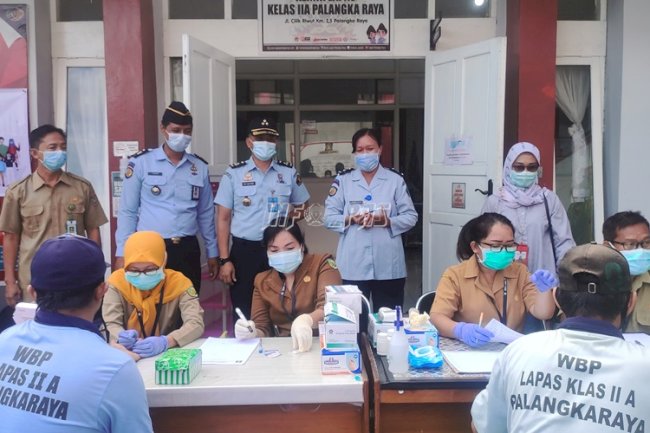 Peringati Hari AIDS Sedunia, WBP Lapas Palangka Raya Tes HIV/AIDS & Sifilis