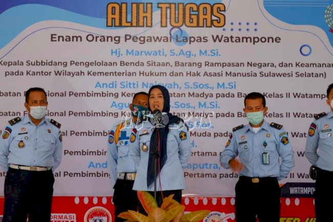 Suasana Haru Warnai Alih Tugas Petugas Lapas Watampone