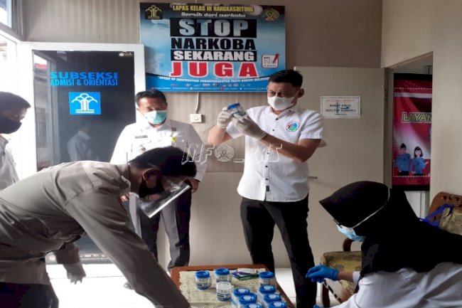 Dites Urin, Petugas & WBP Lapas Rangkasbitung Negatif Narkoba  