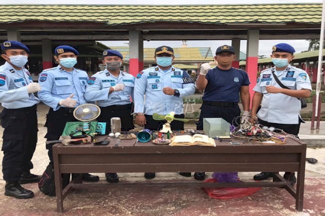 Deteksi Dini, Jajaran Rutan Kuala Kapuas Geledah Kamar WBP