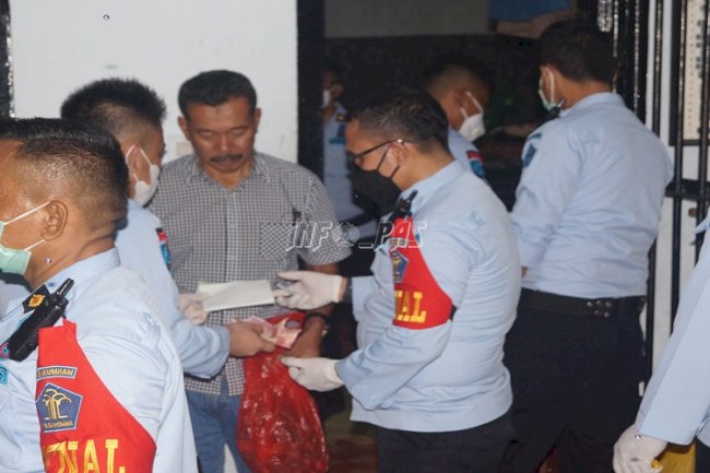 Satops Patnal Kanwil Sultra Geledah Rutan Kolaka