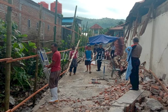 85% Rutan Mamuju Rusak, WBP dan Petugas Bahu-Membahu Perbaiki Rutan