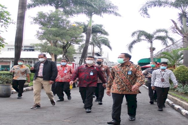 Pantau Pelayanan WBP, Wamenkumham & Dirjenpas Sambangi Rutan & Lapas Cipinang