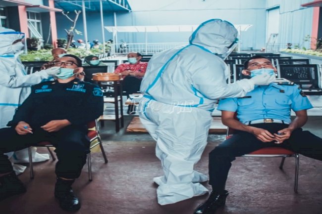 Kakanwil DKI Jakarta Pantau Pelaksanaan Rapid Test Antigen di Lapas Cipinang