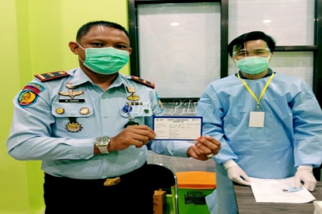 Karutan Sinjai Terima Vaksin COVID-19