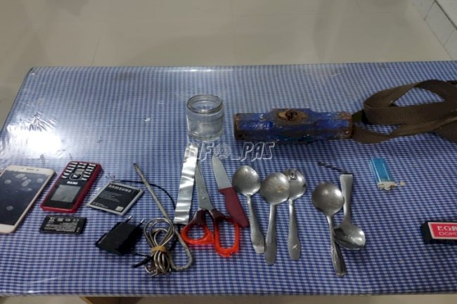 Cegah Gangguan Kamtib, Petugas Rutan Ambon Geledah Blok Narkoba