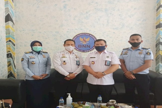Sambangi BNNK, Rutan Kolaka Dukung Upaya Pemberantasan Narkoba