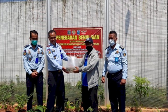 Lapas Banjar Terima 1.000 Benih Ikan Patin