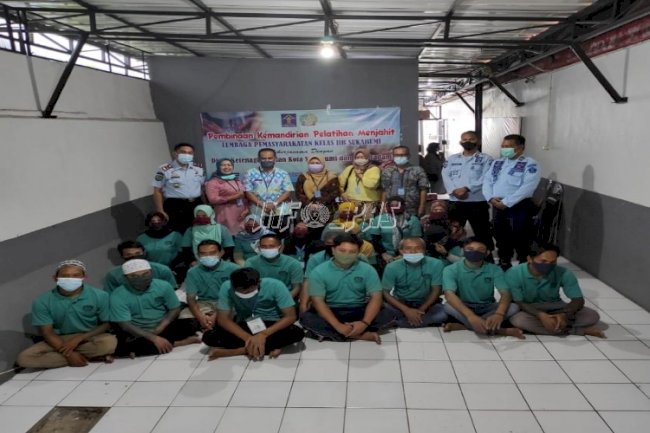 20 WBP Lapas Sukabumi Ikuti Pelatihan Menjahit