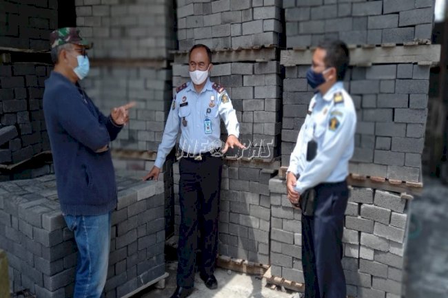 Pastikan Pelatihan Berjalan Lancar, Kabapas Klaten Sambangi Pokmas Lipas di Sukoharjo