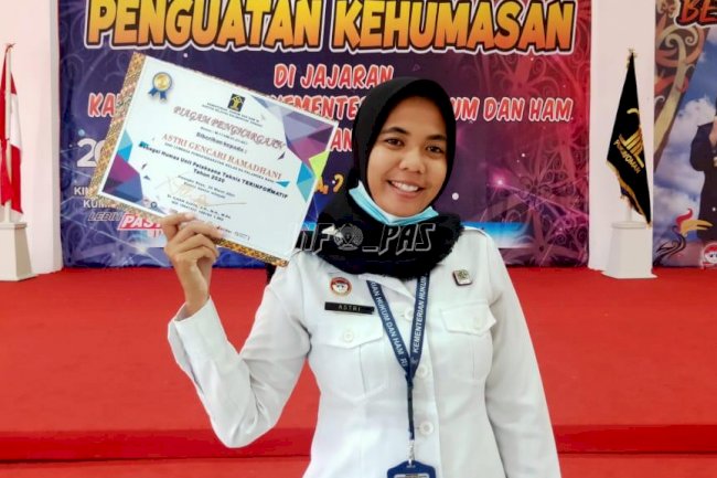 Penguatan Kehumasan, Petugas Lapas Palangka Raya Dapat Penghargaan