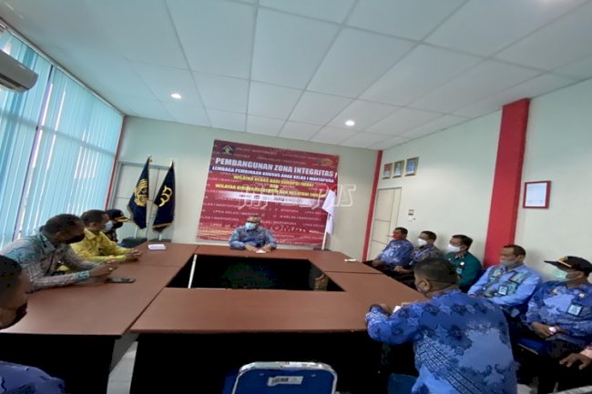 Kepala LPKA Martapura Ajak Anak LPKA Turut Wujudkan ZI