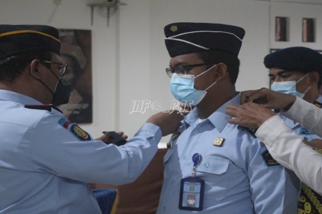 Disematkan Pangkat Baru, 4 Petugas Lapas Cilegon Naik Pangkat
