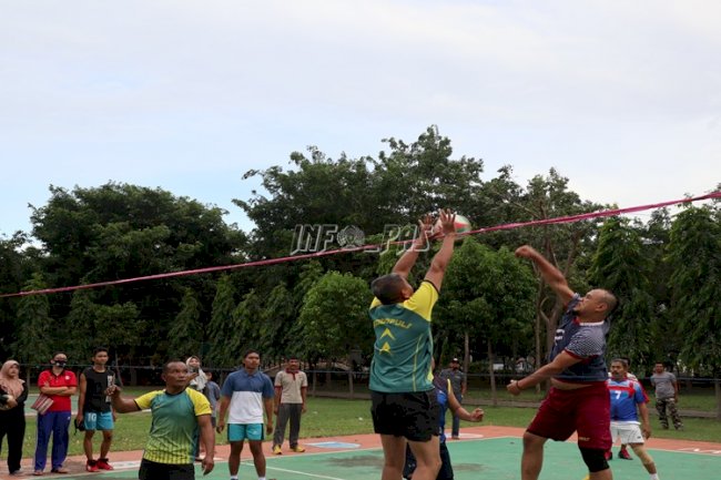 Gandeng APH, Rutan Bantaeng Gelar Pertandingan Voli Persahabatan 