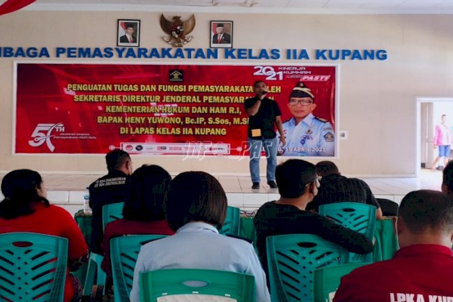2 Petugas Lapas Kupang Menangi Lomba Karaoke