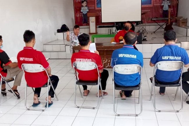 Damai Dalam Kebaktian, WBP Rutan Purbalingga Tingkatkan Keimanan