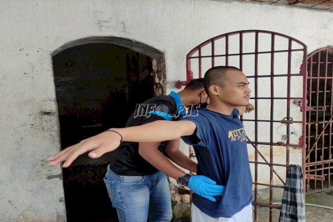 Deteksi Gangguan Kamtib, Petugas Lapas Padang Geledah Kamar WBP 
