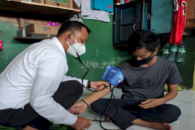 Paramedis Lapas Sampit Jemput Bola Layani Kesehatan WBP