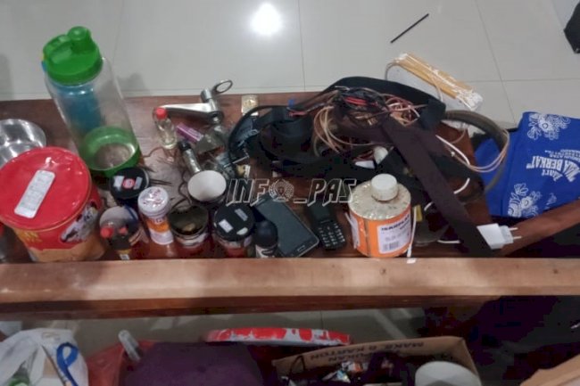 Cegah Halinar & Gangguan Kamtib, Petugas Rutan Ambon Geledah Blok WBP