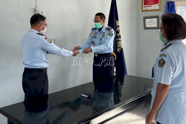 Masuki Purnabakti, Janes Tiwery Pamit dari Lapas Dobo