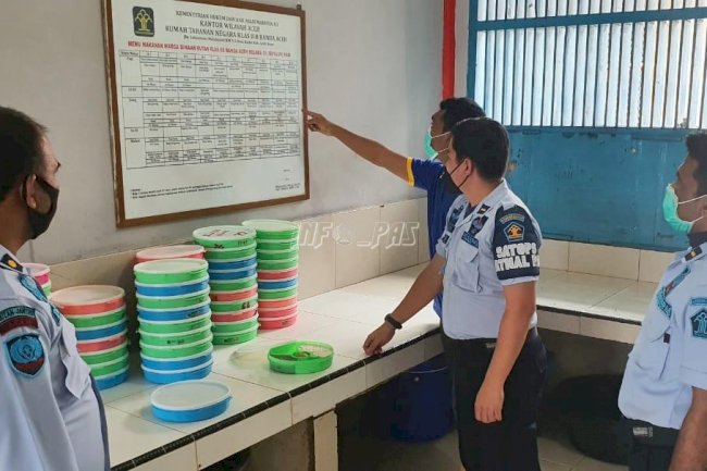 Tingkatkan Mutu Makanan, Rutan Banda Aceh Rutin Lakukan Pengawasan Dapur