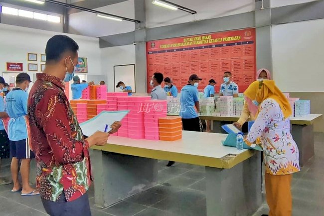 Dinkes Pamekasan dan Puskesmas Teja Tinjau Kebersihan Dapur Lapas Narkotika Pamekasan