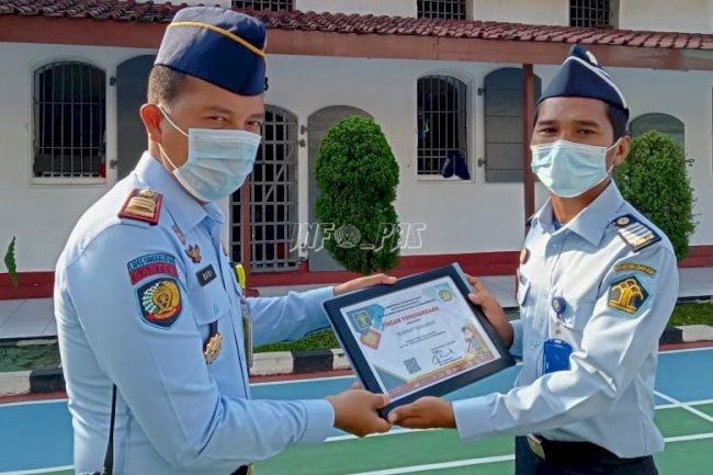 Petugas Pemasyarakatan Diganjar Penghargaan Petugas Teladan