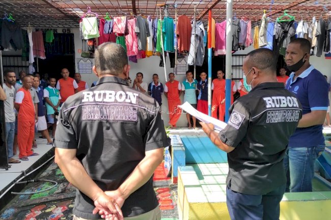 Rutan Ambon Lakukan Pendataan Pembagian Ompreng & Baju WBP