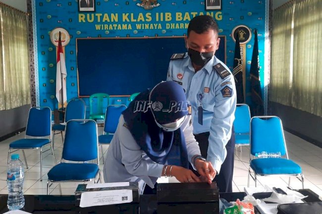 Petugas Rutan Batang Belajar Daktiloskopi Bersama Ditjen AHU