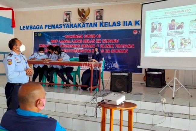 20 WBP Baru di Lapas Kupang Ikuti Sosialisasi TB, ISPA, dan Etika Batuk