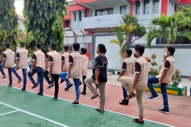 Usai Dibekali Materi Dasar Kepramukaan, Narapidana Lapas Ambon Ikuti LKBB