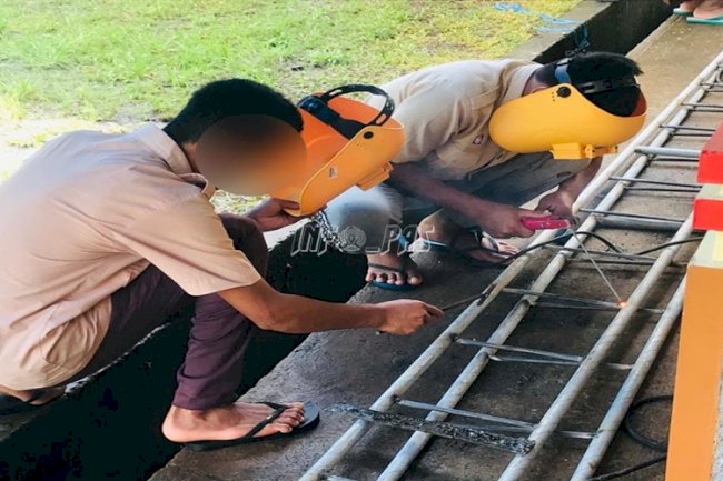 Anak LPKA Ambon Dibekali Keterampilan Bidang Pengelasan 