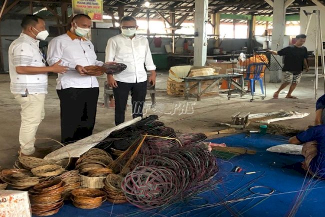 Kepala BLK & UPT BP2MI Padang Puji Kegiatan Kemandirian WBP Lapas Padang
