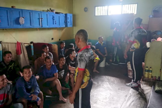 Antisipasi Gangguan Kamtib, Lapas Tenggarong Cek Kamar & Branggang