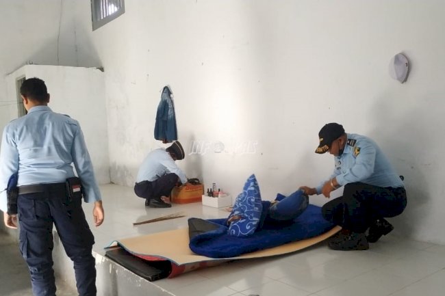 Cegah Gangguan Keamanan, Petugas Lapas Banda Naira Kembali Gelar Sidak