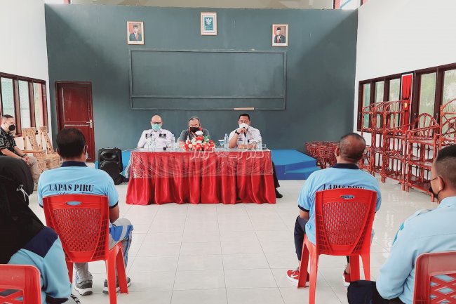 Tatap Muka dengan Jajaran Lapas Piru, Ini Pesan Pimti Kanwil Maluku