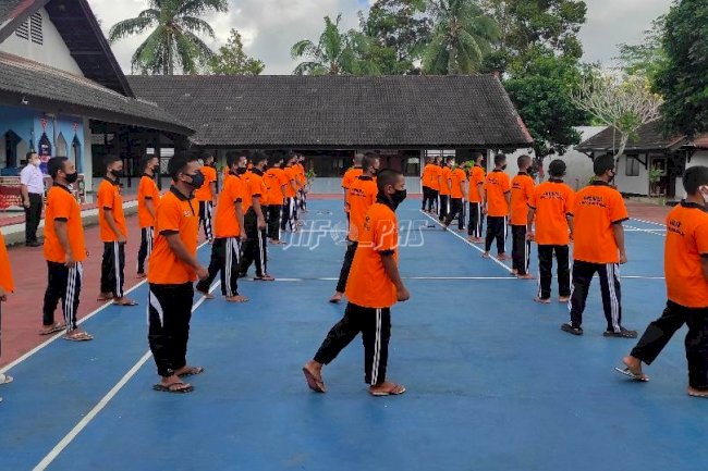 Pelatihan Baris-Berbaris Tingkatkan Kedisiplinan Anak LPKA Lombok Tengah