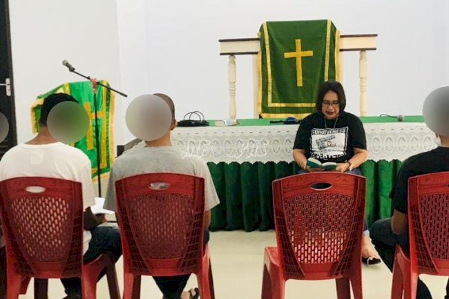 Latihan Nyanyian Rohani Bentuk Iman Kristen Anak LPKA Ambon