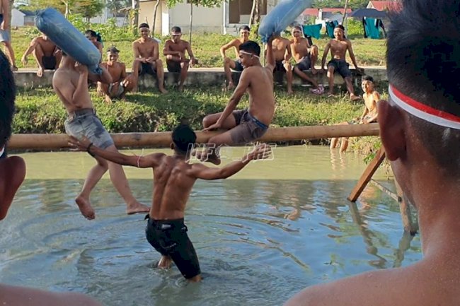 Serunya Lomba Perang Bantal di LPKA Banda Aceh