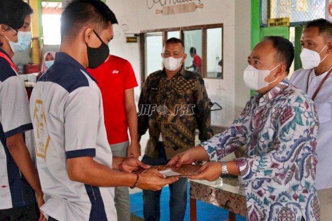 Pelatihan Hidroponik di Lapas Padang Berakhir, Kalapas: Bisa Karena Terbiasa!