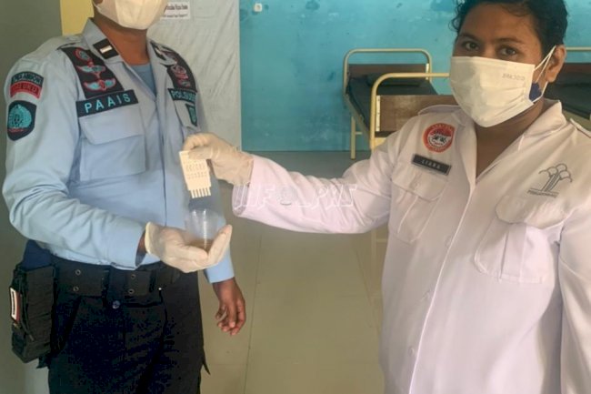 Cegah Narkoba, Petugas & Anak LPKA Ambon Jadi Sasaran Tes Urine 