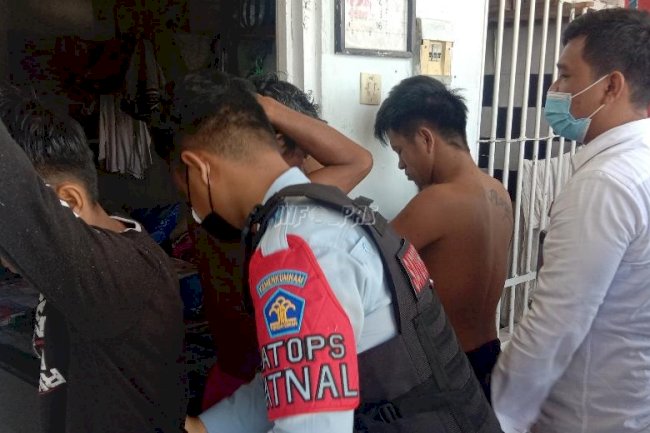 Kembali Geledah Kamar Hunian, Ini Temuan Tim Satops Patnal Lapas Muara Teweh
