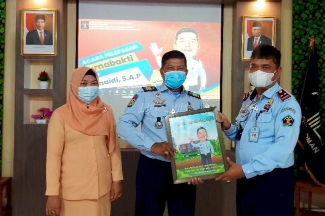 Haru, Kalapas Tanjung Pandan Lepas Petugas Purnabakti