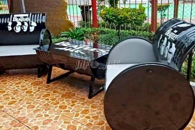 Meubelair Lapas Tenggarong Sulap Limbah Drum Jadi Kursi dan Meja Tamu