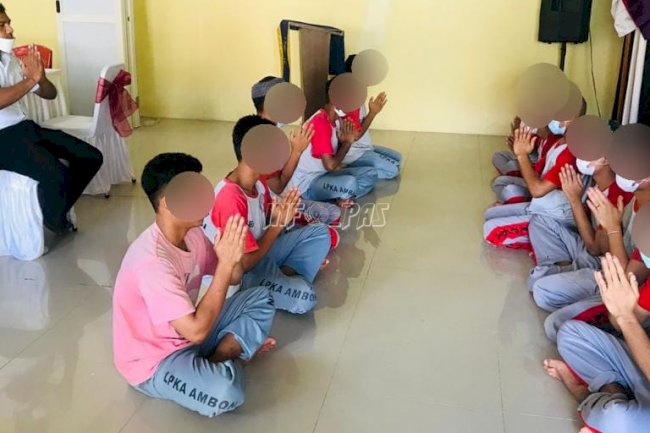 Anak LPKA Ambon Latih Kekompakan dengan Tari Saman